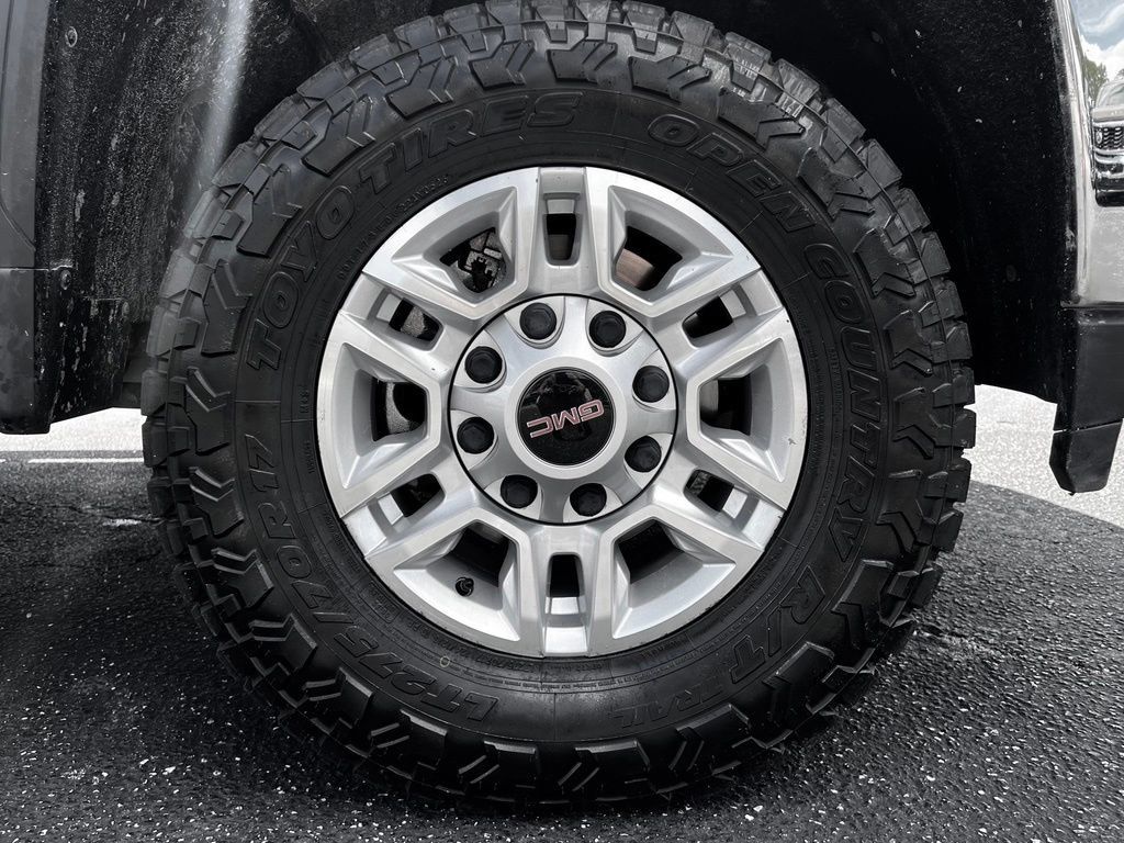 Used 2022 GMC Sierra 2500 Pro w/ Convenience Package AWD/4WD image 40