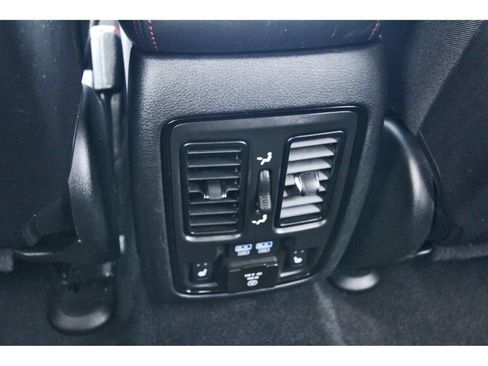 Used 2023 Dodge Durango GT RWD image 16