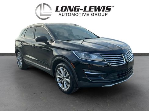 Used 2017 Lincoln MKC Select w/ Select Plus Package FWD image 10