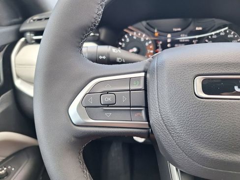 New 2026 Jeep Compass Limited image 22