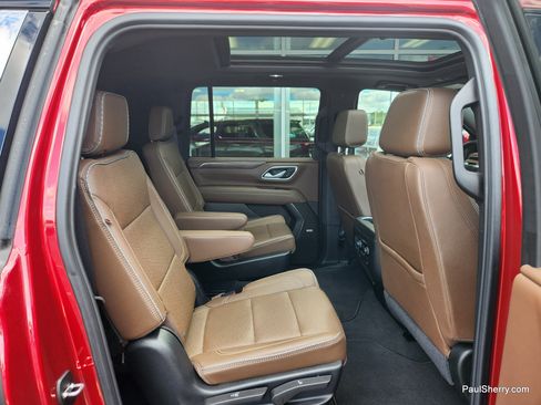 Used 2024 Chevrolet Suburban High Country AWD/4WD image 51