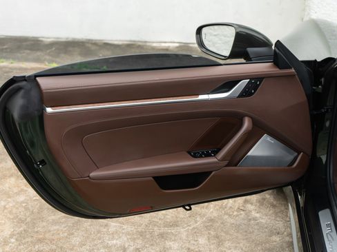 Used 2026 Porsche 911 Carrera S RWD image 32
