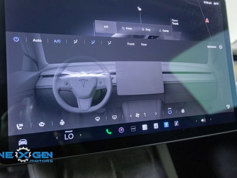 Used 2022 Tesla Model Y Long Range AWD/4WD image 19