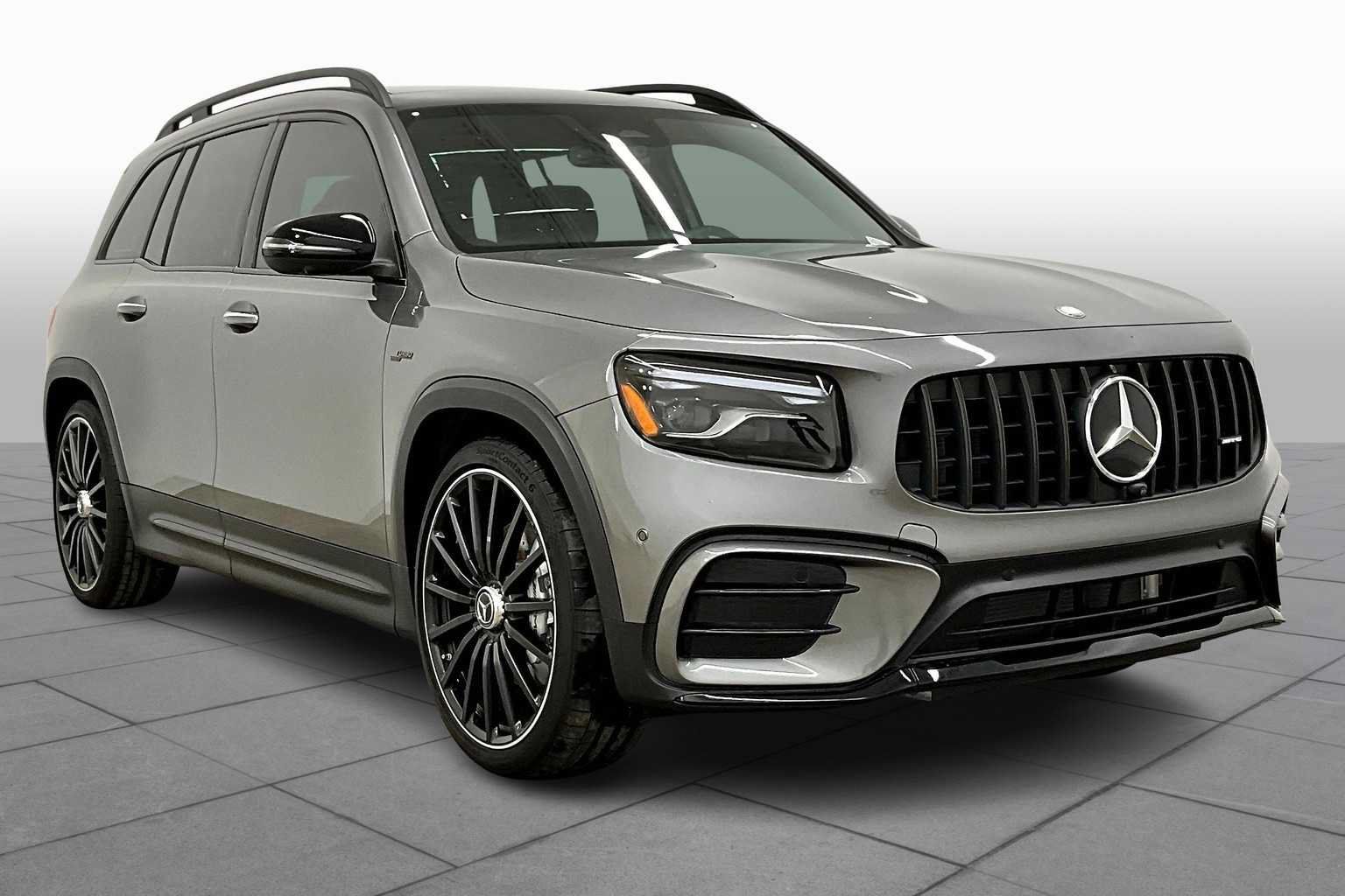 Certified 2025 Mercedes-Benz GLB 35 AMG 4MATIC image 2