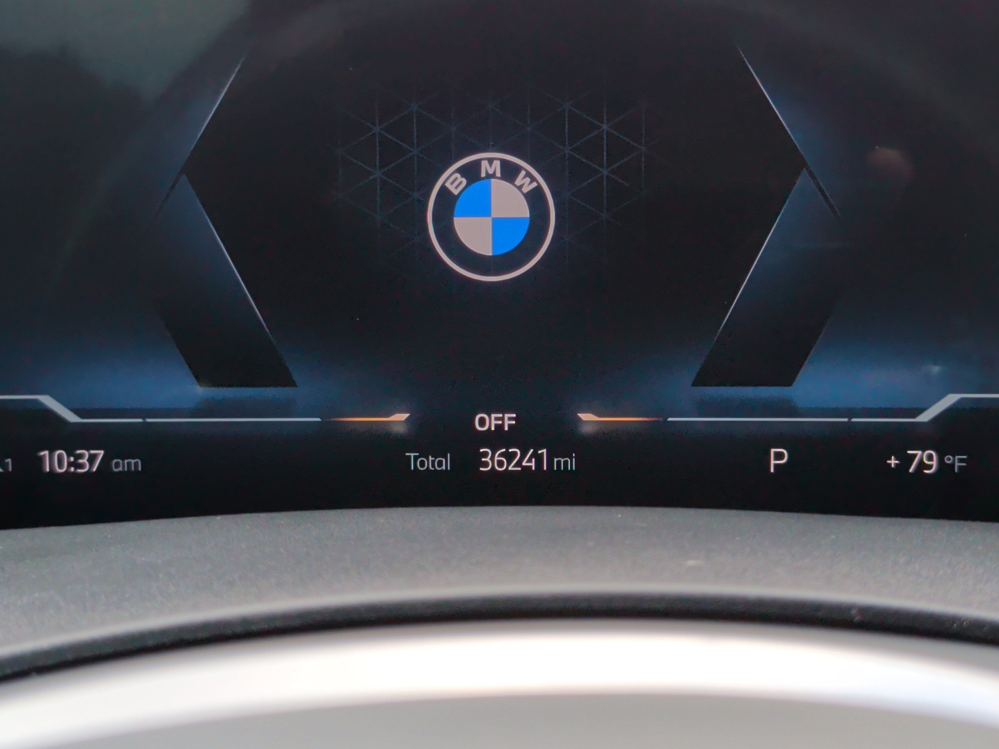 Certified 2024 BMW X6 xDrive40i w/ M Sport Professional Package AWD/4WD image 15