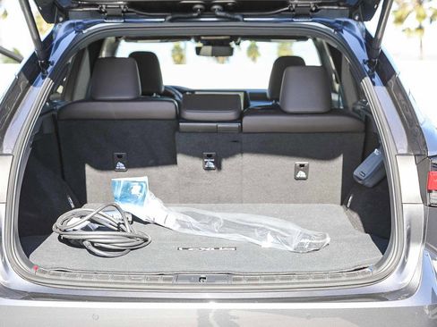 Used 2025 Lexus RX 450h AWD w/ Luxury Package image 23