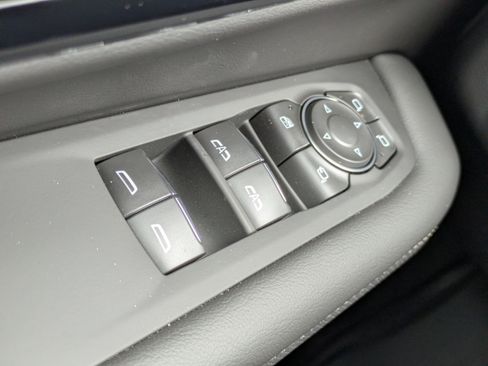 New 2026 Chevrolet Tahoe Premier image 18