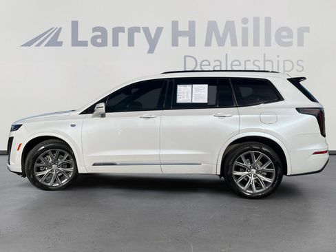 Used 2020 Cadillac XT6 Sport image 2