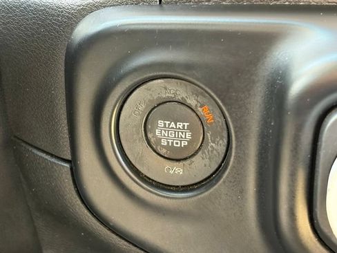 Used 2020 Jeep Wrangler Unlimited Sport S AWD/4WD image 26