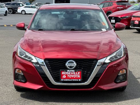 Used 2020 Nissan Altima 2.5 SV image 10