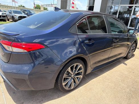 Used 2022 Toyota Corolla SE FWD image 5