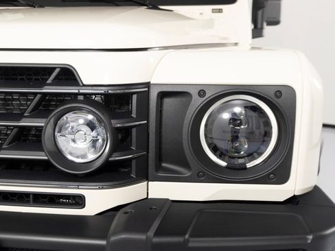 Used 2025 INEOS Grenadier Fieldmaster Edition AWD/4WD image 45