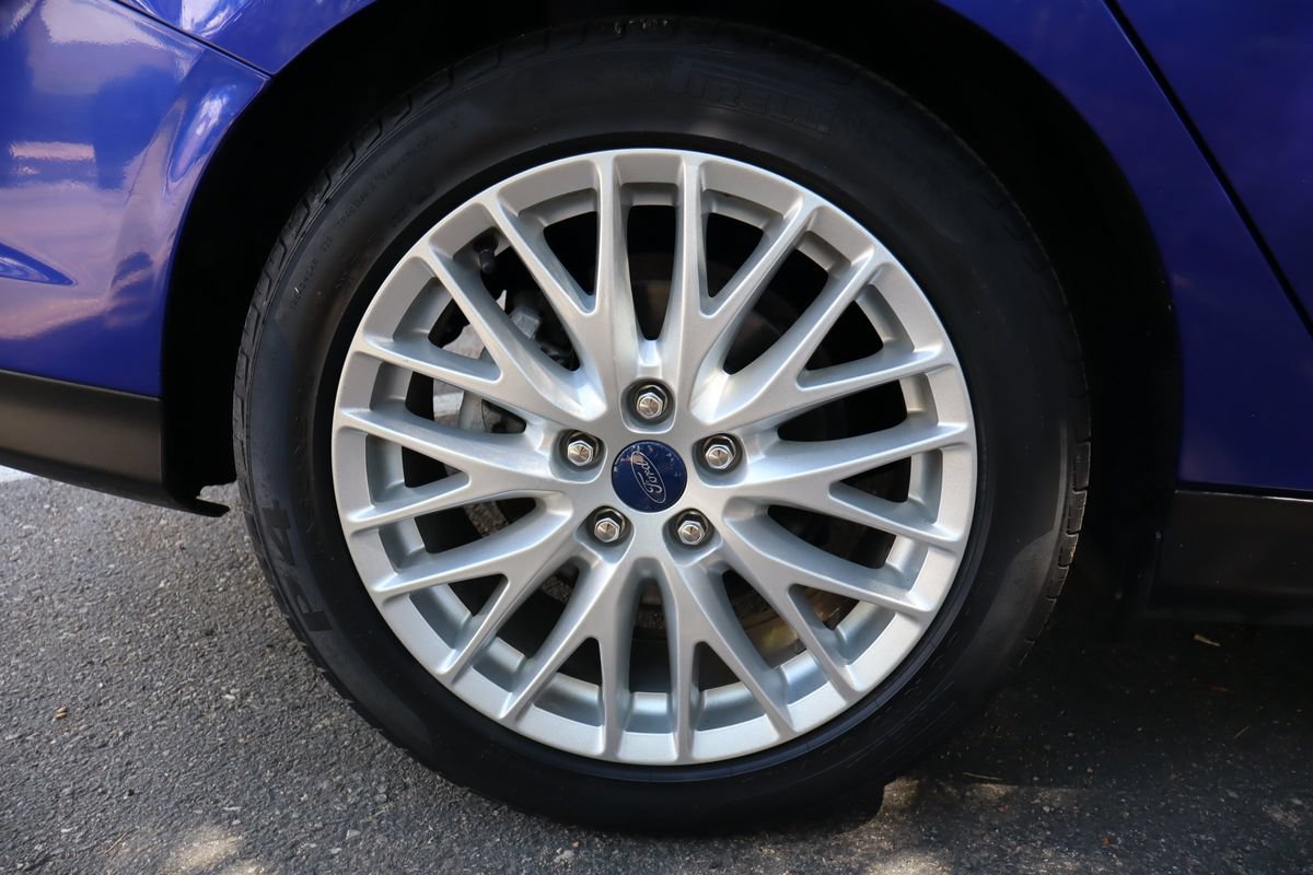 Used 2014 Ford Focus Titanium FWD image 42