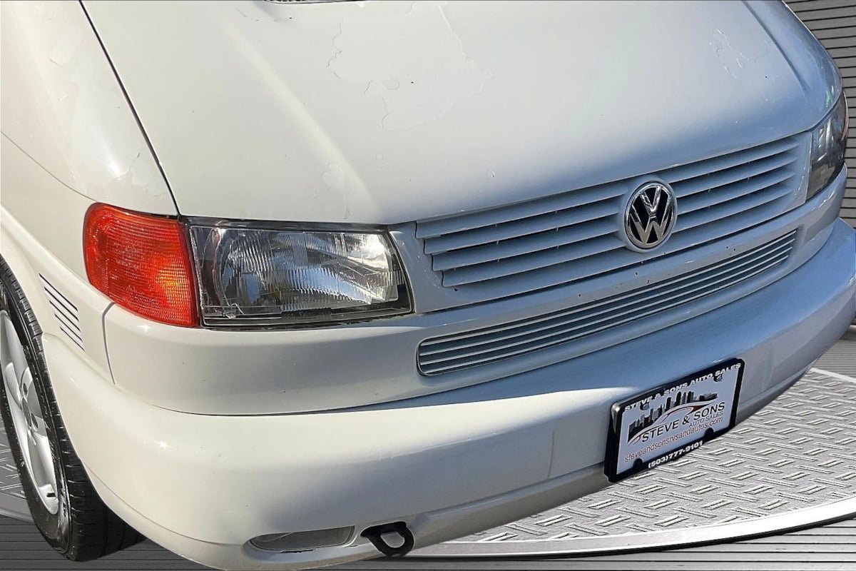 Used 2002 Volkswagen Eurovan MV FWD image 27
