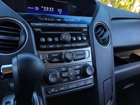 Used 2014 Honda Pilot EX-L image 25