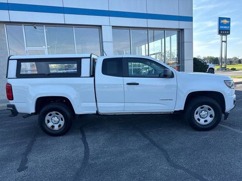 Used 2015 Chevrolet Colorado W/T RWD image 2