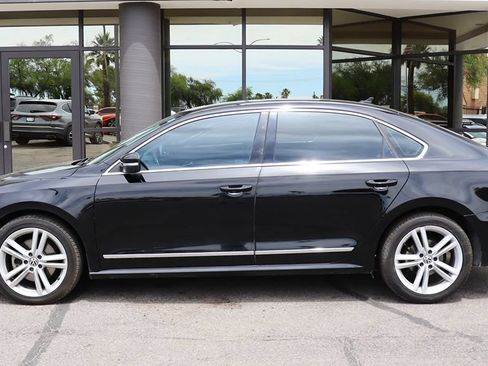 Used 2015 Volkswagen Passat TDI SEL Premium FWD image 8