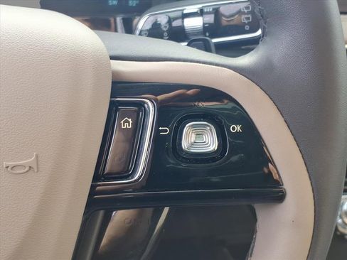 Certified 2024 Lincoln Corsair FWD image 23