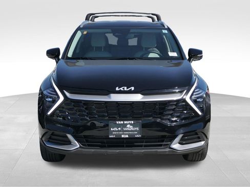 Used 2025 Kia Sportage EX image 7