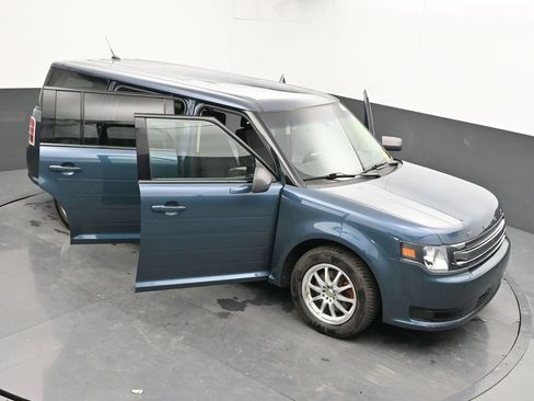 Used 2016 Ford Flex SE image 52
