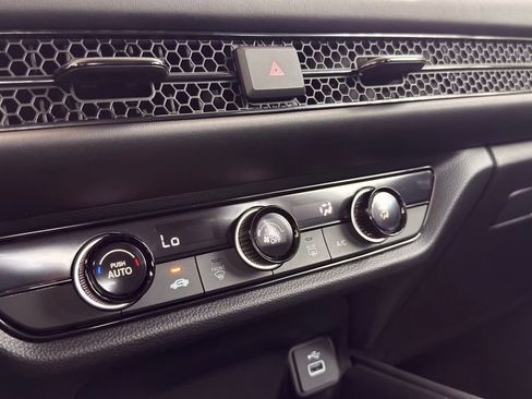 Used 2025 Honda HR-V LX image 27