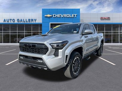 Used 2025 Toyota Tacoma TRD Sport w/ TRD Sport Upgrade Package