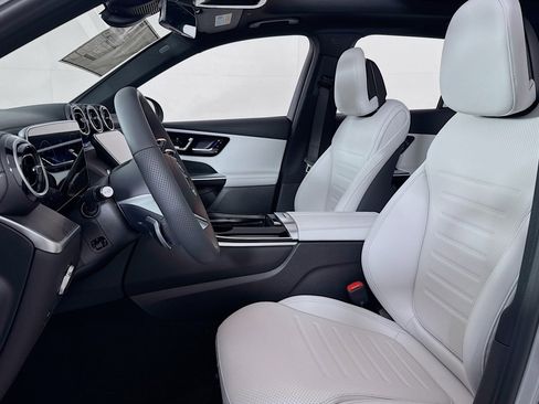 New 2026 Mercedes-Benz GLC 300 image 16