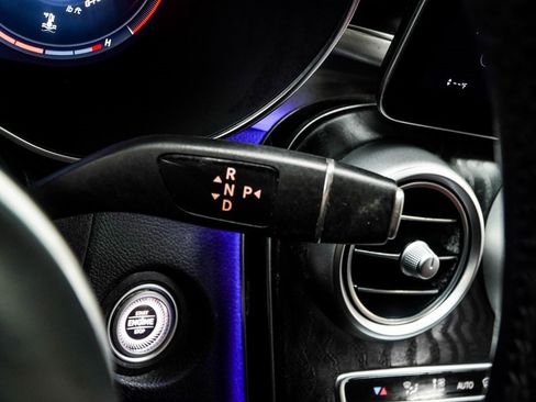 Used 2022 Mercedes-Benz GLC 300 4MATIC Coupe image 33