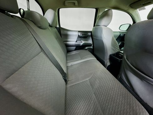 Used 2020 Toyota Tacoma SR5 image 25