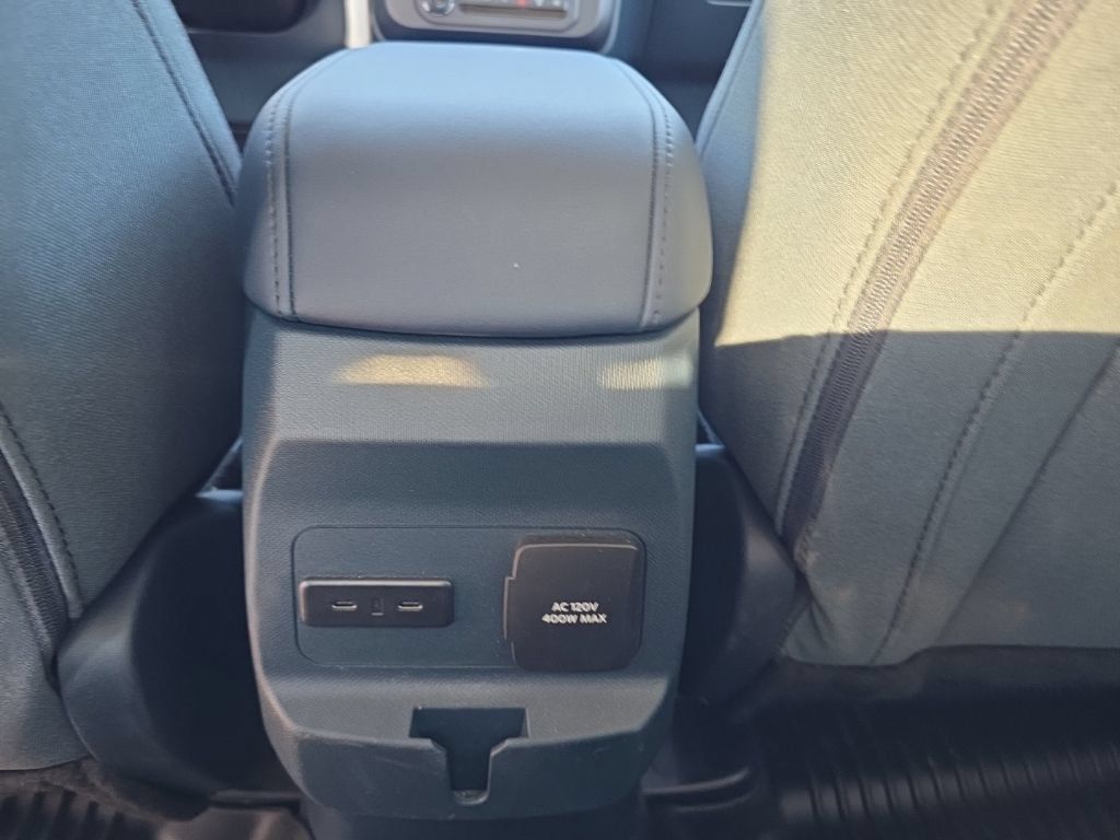 Used 2025 Ford Maverick XLT w/ XLT Luxury Package FWD image 13