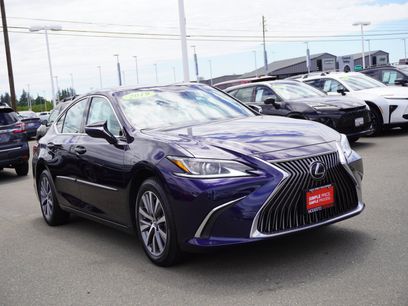 Used 2019 Lexus ES 350 w/ Accessory Package 2