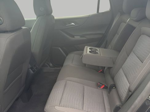 Used 2025 Chevrolet Equinox LT AWD/4WD image 15