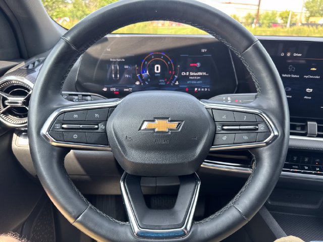 Used 2025 Chevrolet Equinox LT AWD/4WD image 15