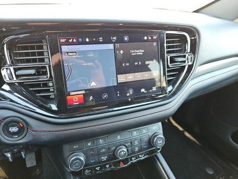 Used 2023 Dodge Durango GT image 23