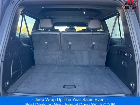 New 2025 Jeep Wagoneer L Series II image 30