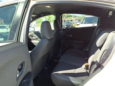 Used 2021 Honda HR-V Sport image 13