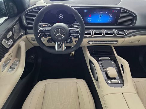 New 2026 Mercedes-Benz GLS 63 AMG 4MATIC image 10