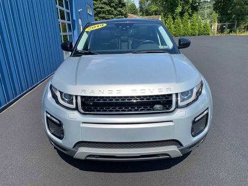 Used 2019 Land Rover Range Rover Evoque SE image 11