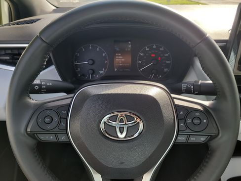 Used 2023 Toyota Corolla SE FWD image 27