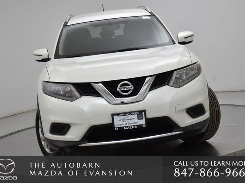 Used 2016 Nissan Rogue SV image 4