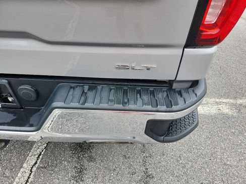 Used 2019 GMC Sierra 1500 SLT w/ SLT Premium Package AWD/4WD image 5