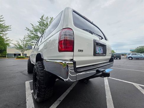 Used 1997 Toyota 4Runner SR5 AWD/4WD image 11