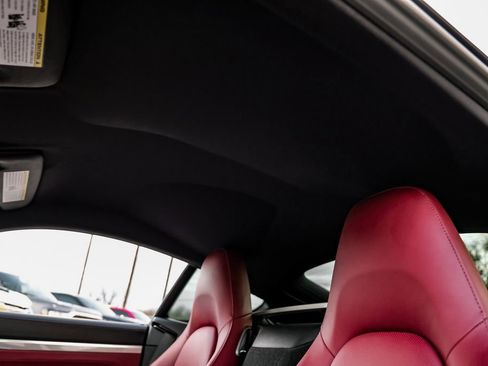 Used 2022 Porsche 718 Cayman image 27