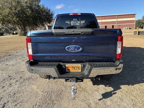 Used 2019 Ford F250 Lariat w/ Lariat Ultimate Package image 6