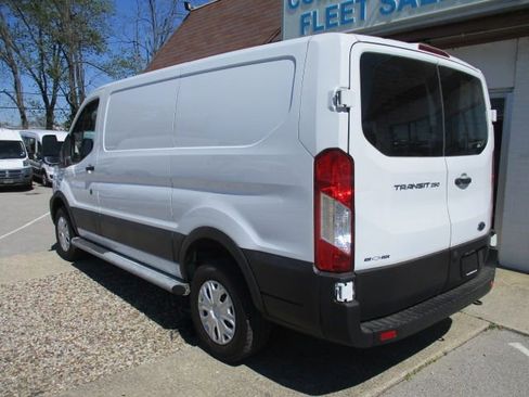 Used 2023 Ford Transit 250 Low Roof w/ Exterior Upgrade Package RWD image 9