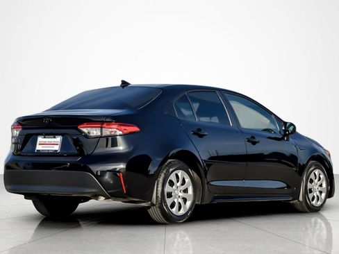 Certified 2023 Toyota Corolla LE image 5