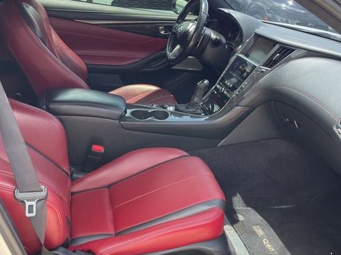 Used 2020 INFINITI Q60 Red Sport 400 AWD/4WD image 7