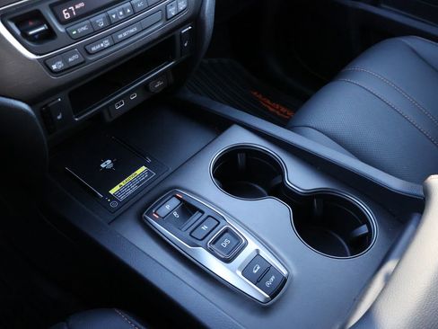 Used 2024 Honda Passport TrailSport image 23