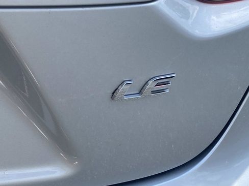 Used 2025 Toyota Corolla LE FWD image 6