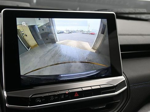 New 2026 Jeep Compass Latitude image 21